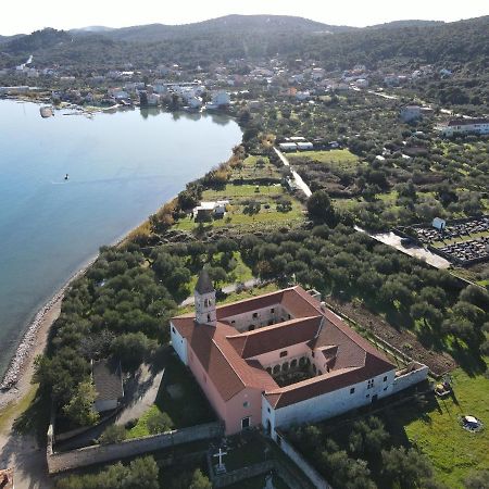 Apartment Lana Pašman Εξωτερικό φωτογραφία