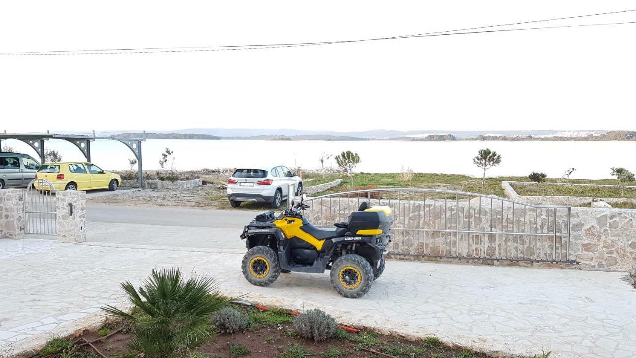 Apartment Lana Pašman Εξωτερικό φωτογραφία