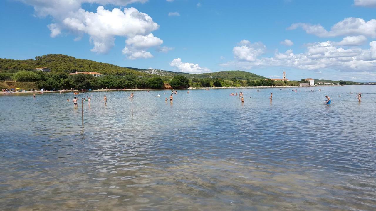 Apartment Lana Pašman Εξωτερικό φωτογραφία