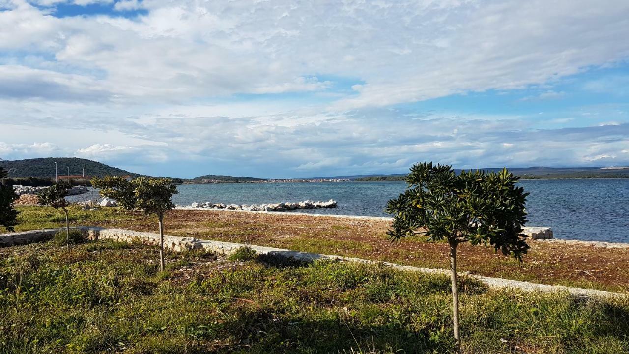 Apartment Lana Pašman Εξωτερικό φωτογραφία
