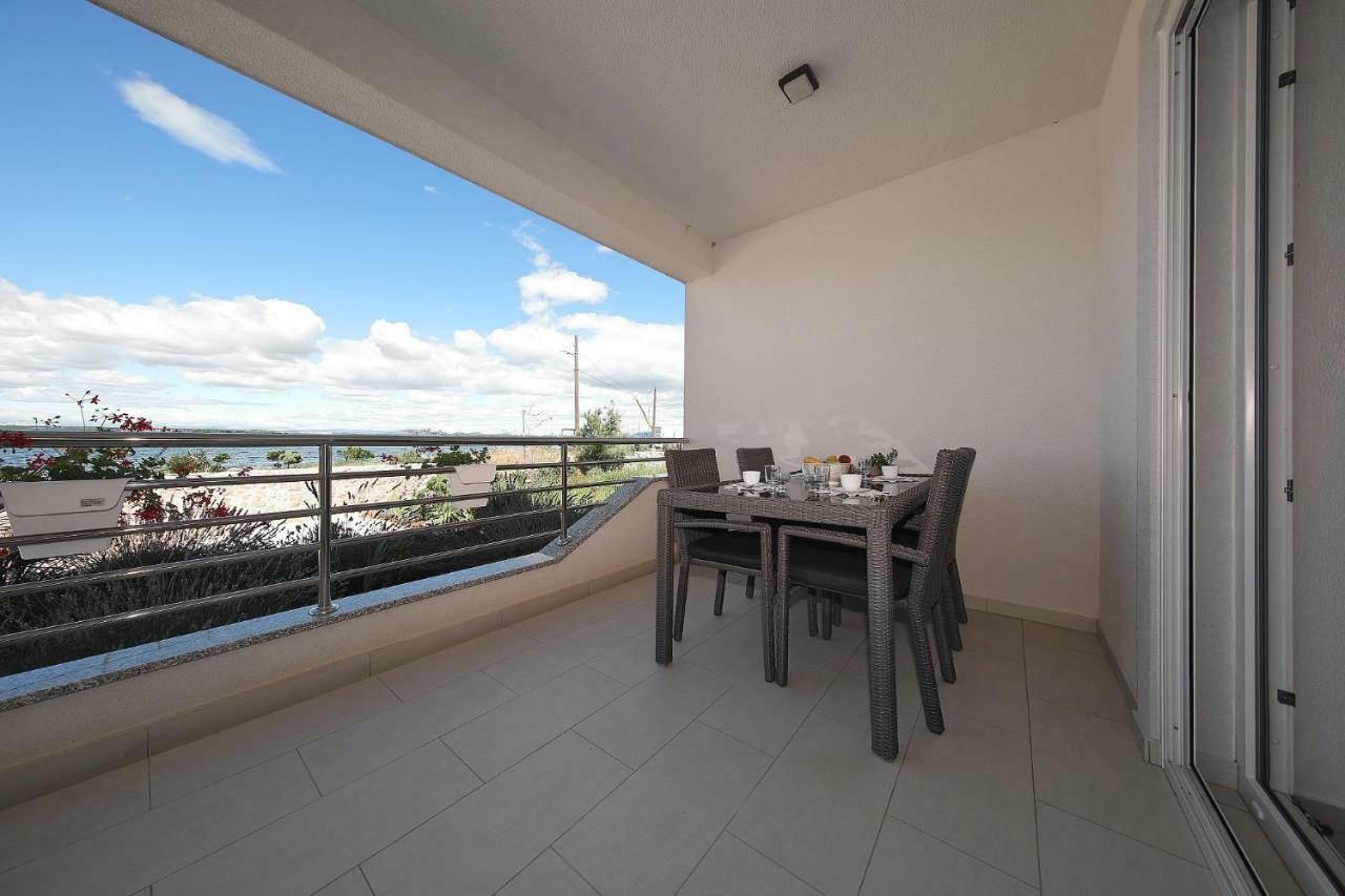 Apartment Lana Pašman Εξωτερικό φωτογραφία