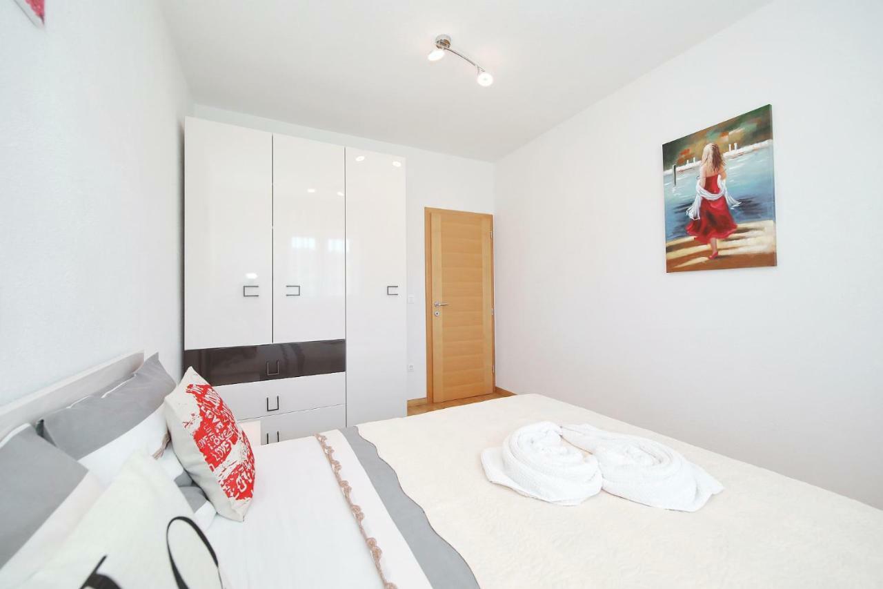 Apartment Lana Pašman Εξωτερικό φωτογραφία