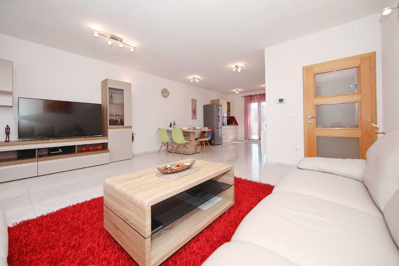 Apartment Lana Pašman Εξωτερικό φωτογραφία